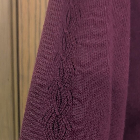 Banana Republic Button Down Knit Cardigan Burgundy Stitched Sleeve Detailing-M - Picture 2 of 4